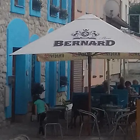 L'isola Πανσιόν 3*